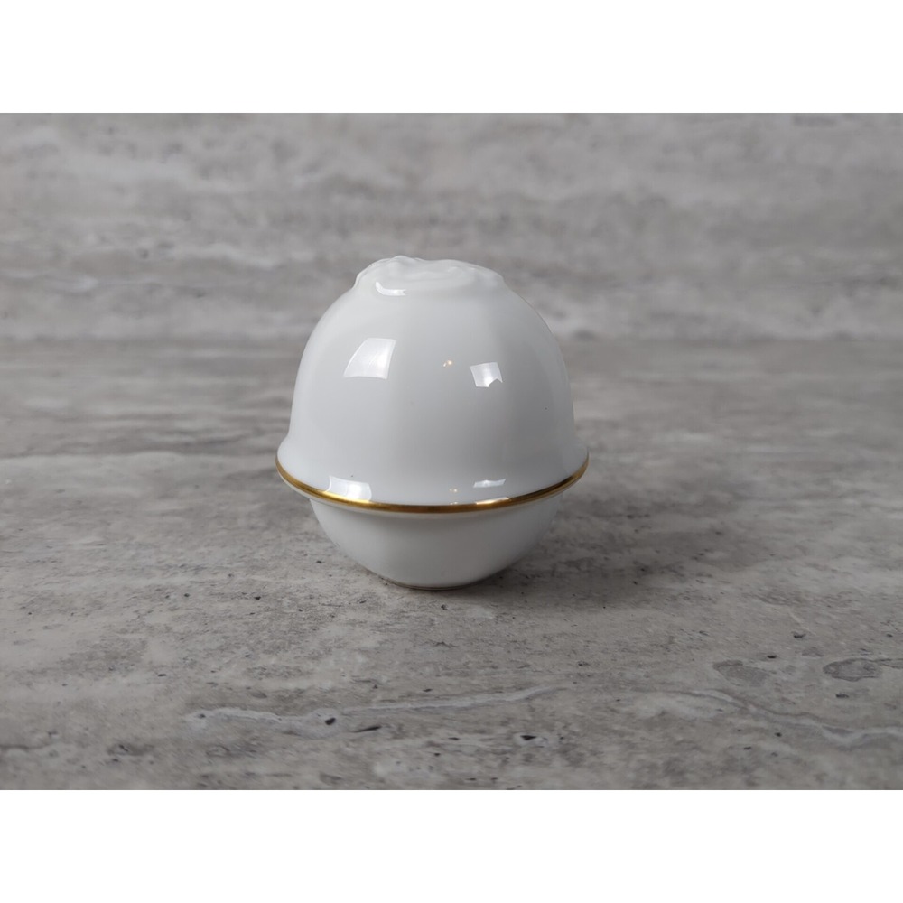 Trinket Box Dish w Lid, Okura Japan, Round, White w Gold‎ Trim